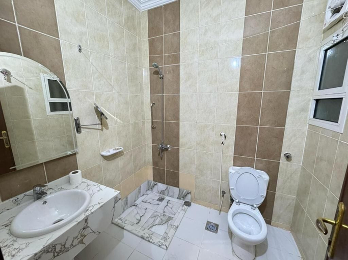 Bathroom 4, Luluat Al Misk Hotel, Makkah