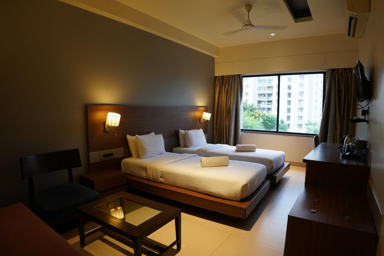 Bedroom 3, Hotel Sadanand Regency , Pune