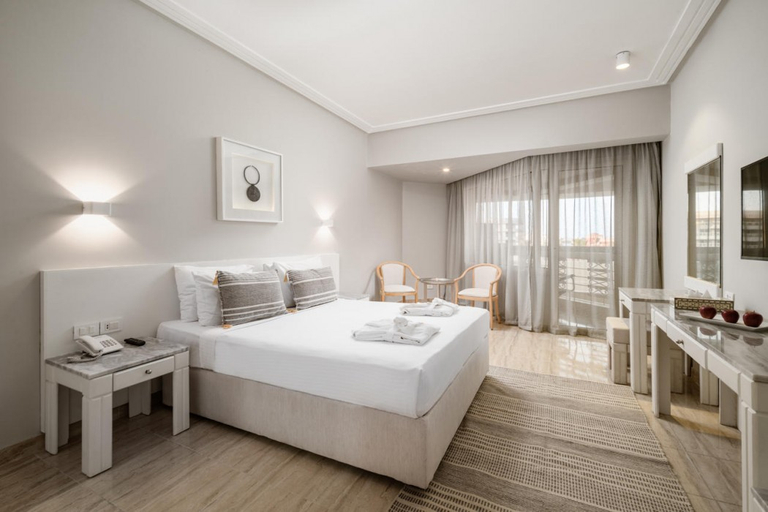 Bedroom 3, Sindbad Club Hotel, Al-Ghurdaqah