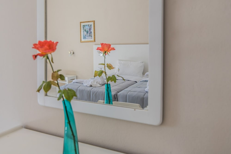 Bathroom 5, Belussi Beach Hotel & Suites, Ionian Islands