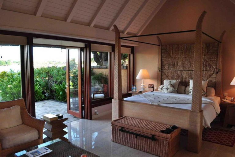 Bedroom 3, The Oberoi Beach Resort, Mauritius