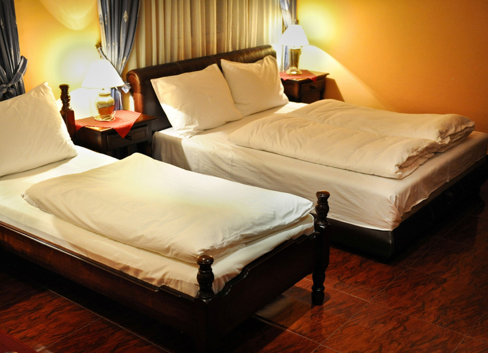 Bedroom 2, Evropa