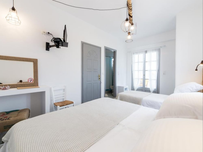 Bedroom 3, Evi Rooms, South Aegean