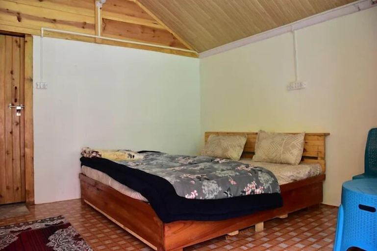 Room 3, Sarthak Cottage, Dehradun