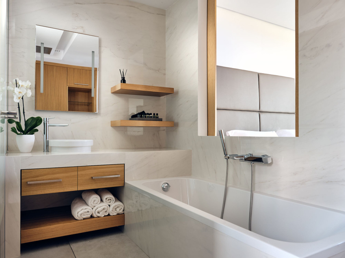 Bathroom 4, Lesante Blu Exclusive Beach Resort, Ionian Islands