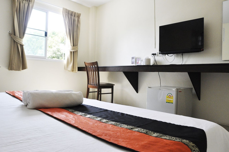 Bedroom 2, Pova Residence and Boutiques Resort, Muang Chon Buri