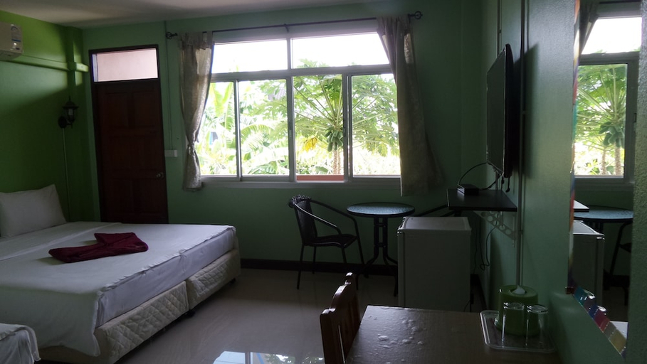 Bedroom 2, U Sabuy Mansion Trang, Muang Trang