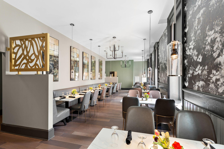 Food & Drinks 4, Tygart Hotel Ascend Hotel Collection, Randolph