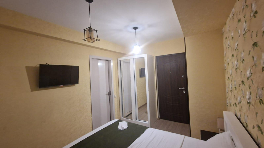 3, Vere Gold Tbilisi, Tbilisi