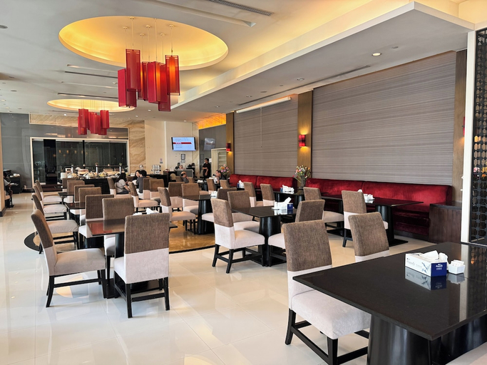 Food & Drinks, The Narathiwas Hotel and Residence Sathorn Bangkok, Yannawa