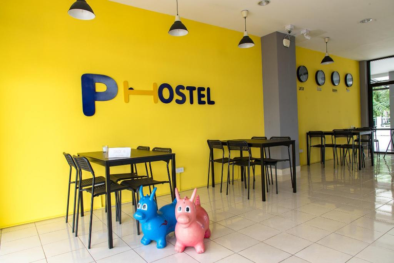Food & Drinks 2, P Hostel Buriram, Muang Buri Ram