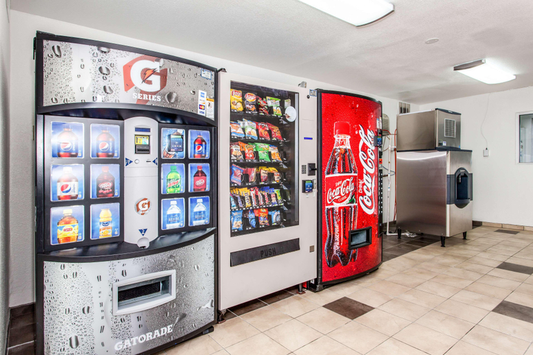 Food & Drinks, Motel 6-Vacaville, CA, Solano