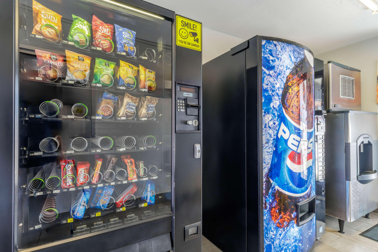 Food & Drinks, Motel 6 Elizabethtown, Hardin
