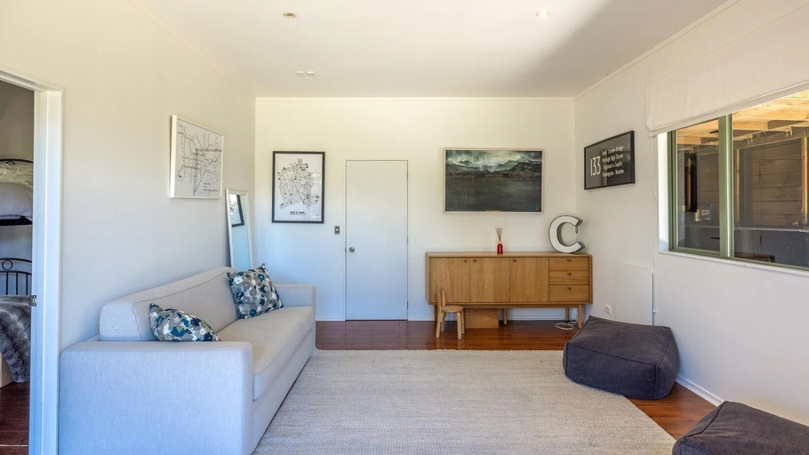 Living room 4, Onetangi Seaview Residence, Auckland