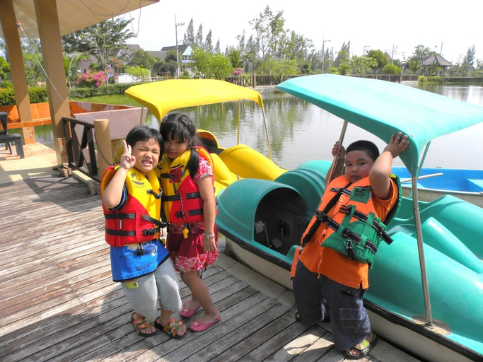 Others 5, Bangchong Marina Resort, Tha Yang