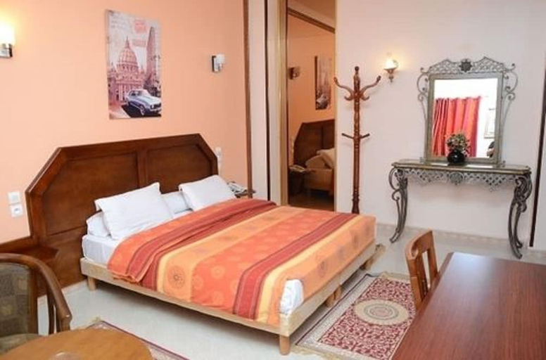 Bedroom 3, Hôtel les Ambassadeurs, Oran