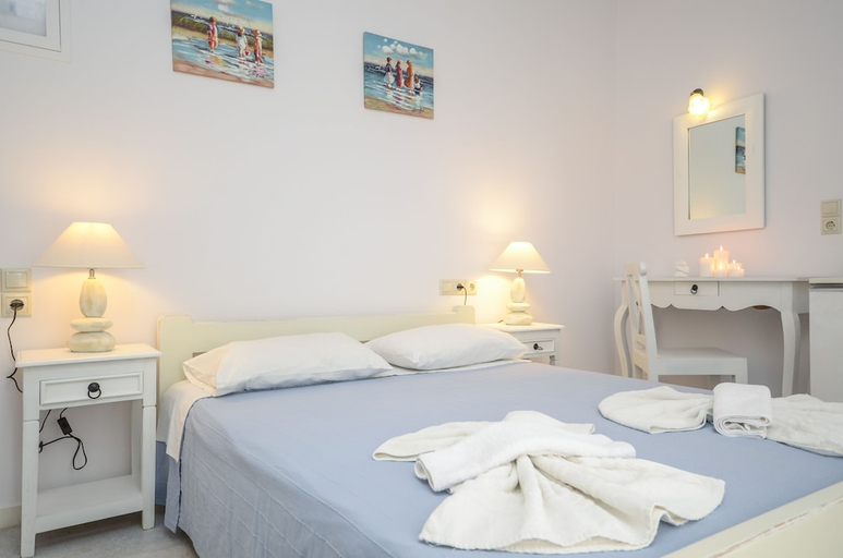 Bedroom 2, Agia Anna Living, South Aegean