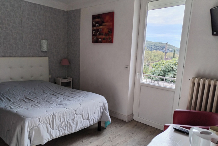 Bedroom 2, hôtel du Puy d Alon, Lot
