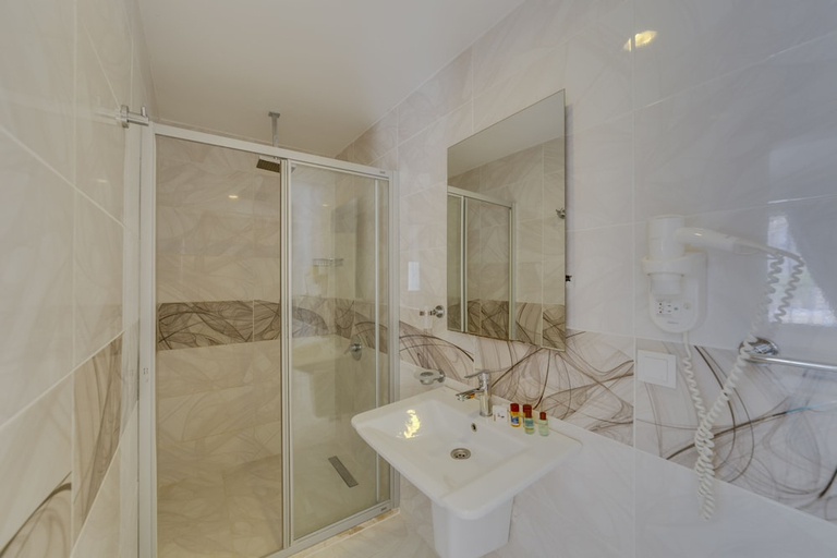 Bathroom 3, Marcan Beach, Fethiye