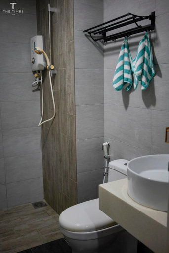 Bathroom, Arte Plus @ Jalan Ampang KLCC by 7Suites, Gombak
