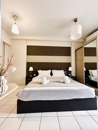 Bedroom 3, Mc Queen Rooms & Apartments, Attica