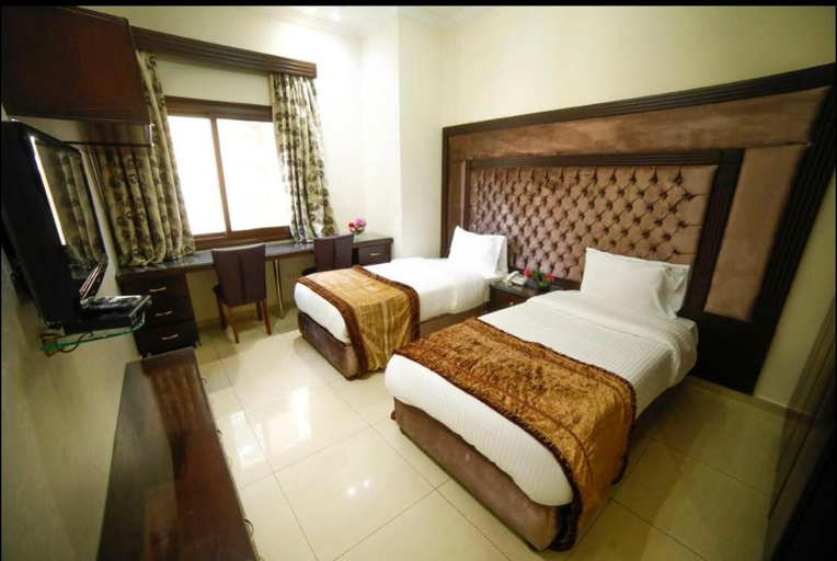 Bedroom 2, Villa Queens Hotel, Beirut