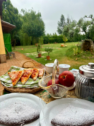Food & Drinks 5, B&B Ca' Viola, Ravenna