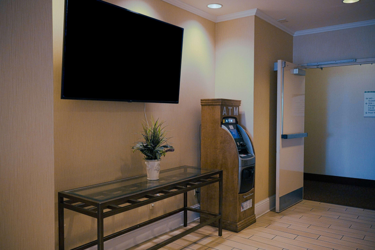 Public Area, Kenner Garden Hotel, Jefferson