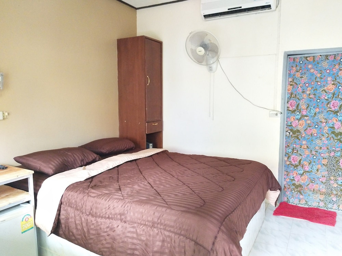 Bedroom 2, Casamarina Guest House, Koh Chang