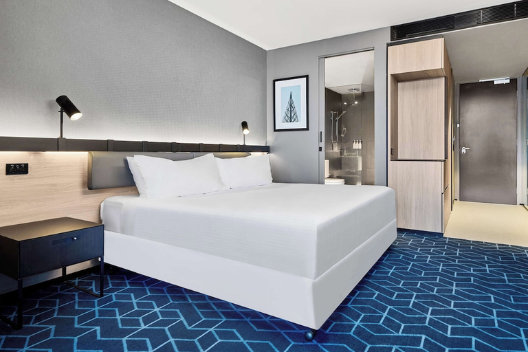 Bedroom 3, Vibe Hotel Melbourne Docklands, Melbourne