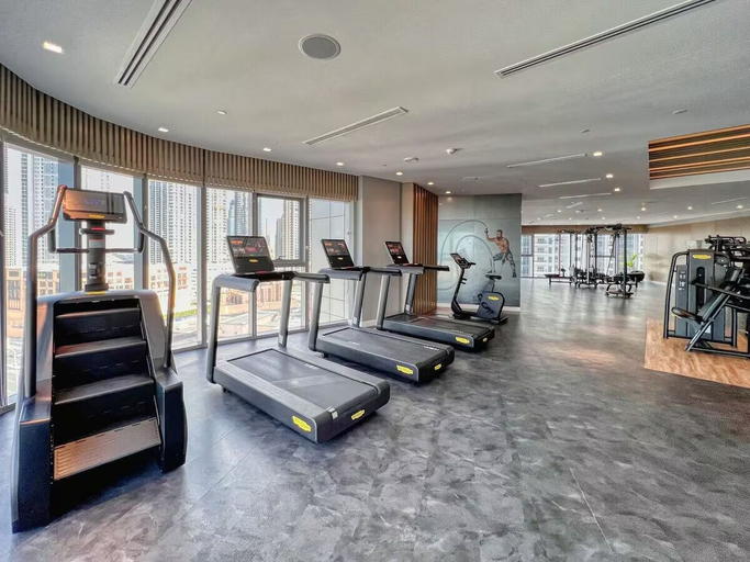 Gym, Spectacular Burj View from Infinity Pool, Dubai
