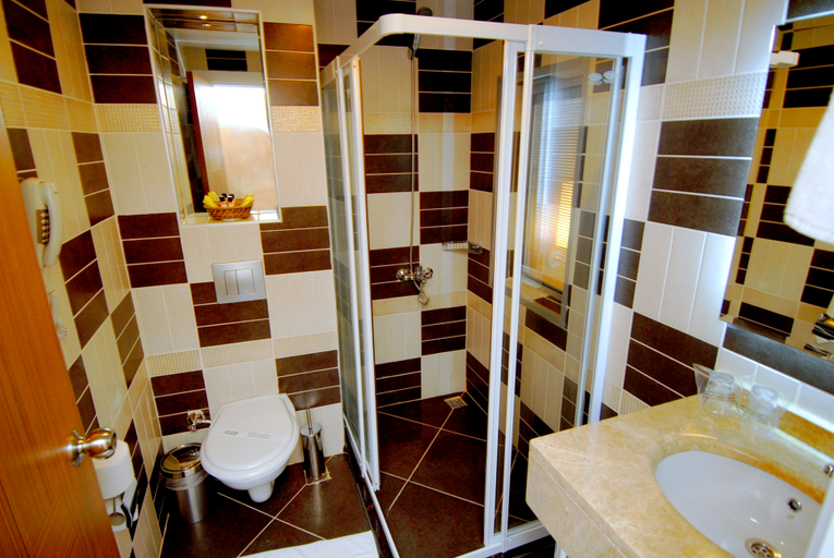 Bathroom 5, Oba Star Hotel & Spa, Alanya