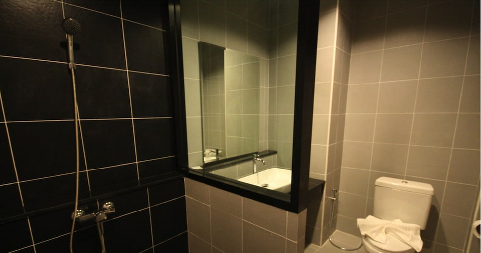 Bathroom 4, Seven bee boutique hotel, Muang Surin