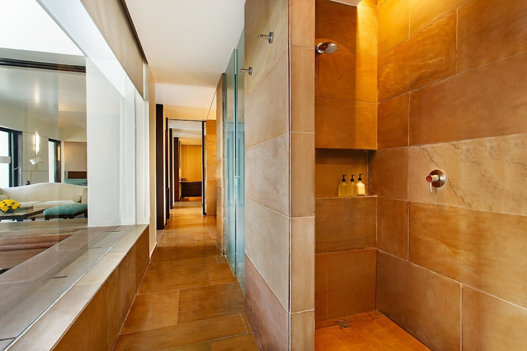 Bathroom 5, The Lodhi, Delhi
