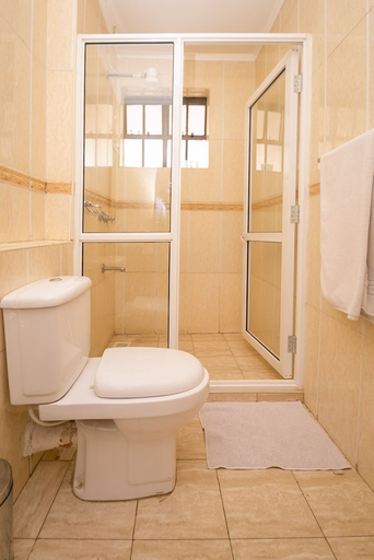 Bathroom 3, Meltonia Luxury Suites, Kibra