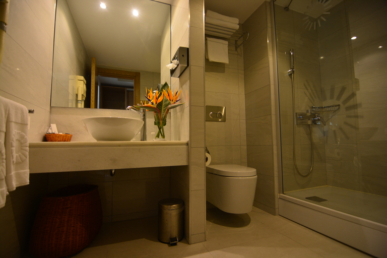 Bathroom 4, Grand Ontur Hotel, North Aegean