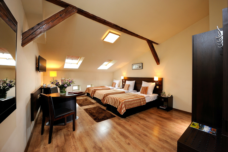 Bedroom 2, Spatz Aparthotel, Kraków City