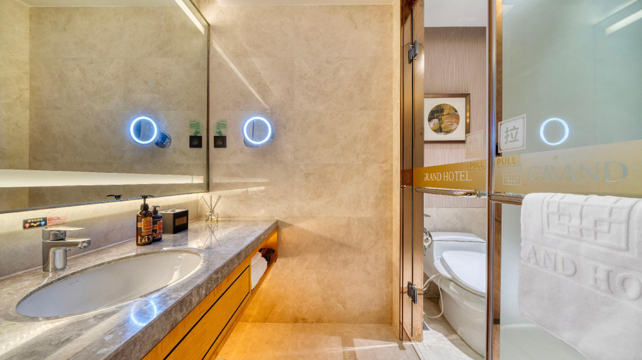Bathroom 2, Qiaoxiang Shimao Grand Hotel, Lishui