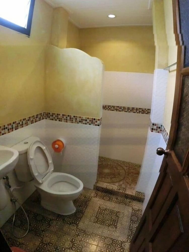 Bathroom 4, Sierra View Resort, Pak Chong