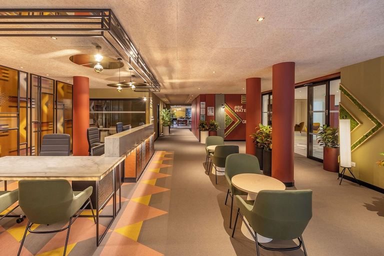 Food & Drinks 5, Royal Regency Paris Vincennes, Val-de-Marne
