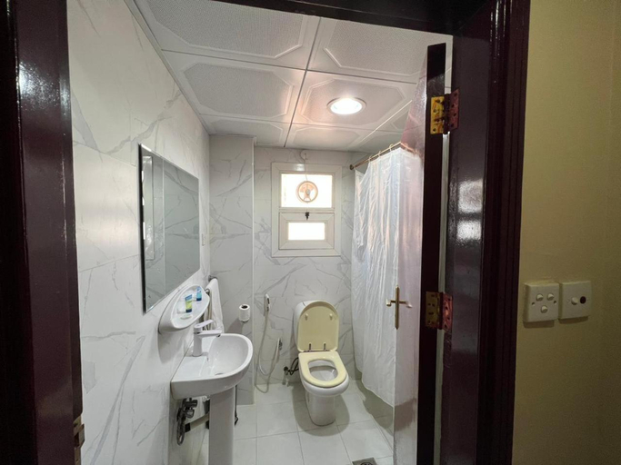 Bathroom 3, Al Jazeerah Hotel, Sharjah City