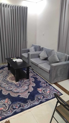 In-room dining, bussma swit, Riyadh