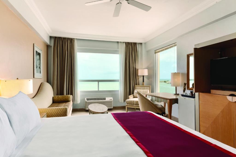 Bedroom 2, Ramada by Wyndham Princess Belize City