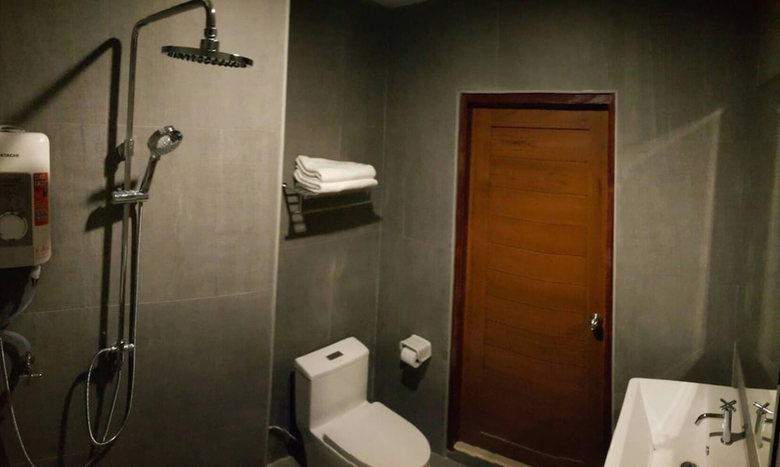 Bathroom 3, Chiang Khan Hill Resort, Chiang Khan