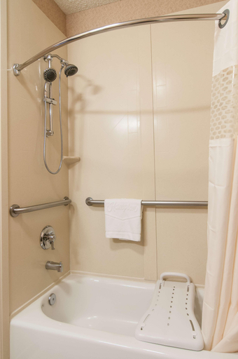 Bathroom 4, Hampton Inn Boise - Airport, Ada