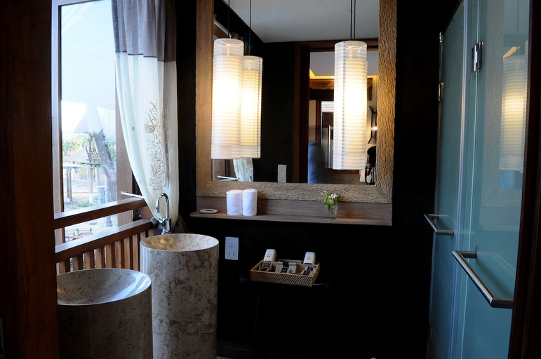Bathroom, Anantaya Resort and Spa Passikudah, Koralai Pattu (Valachchenai)