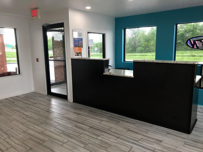 Public Area 2, Motel 6 Metropolis, Il, Massac