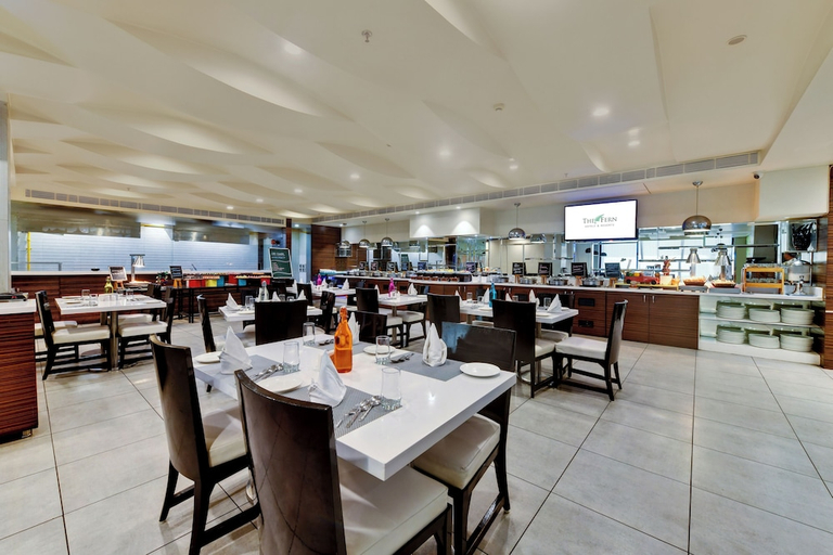 Food & Drinks 5, The Fern Residency Rajkot, Rajkot