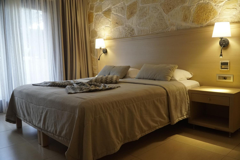 Bedroom 4, Cactus Royal, Crete