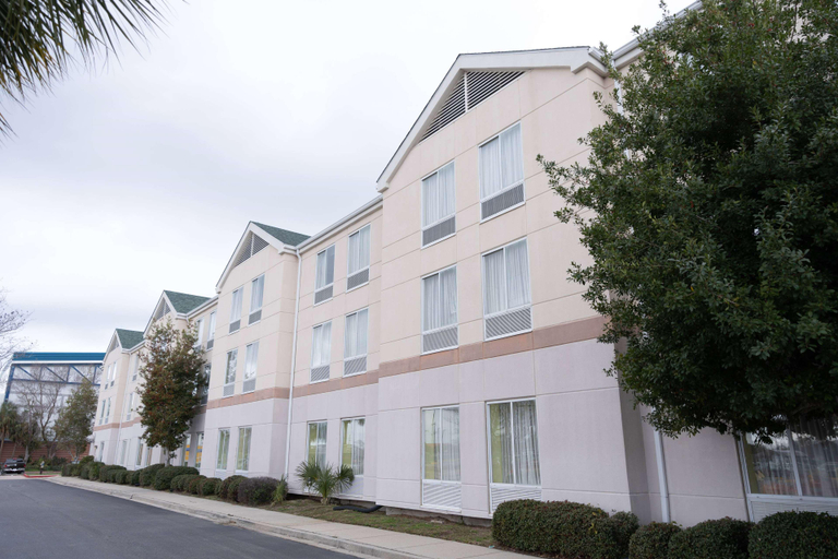 Exterior & Views 4, Kenner Garden Hotel, Jefferson